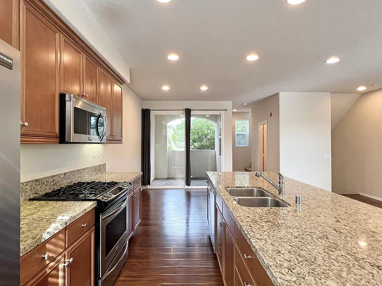 2674 Rawhide Ln — Photo 11