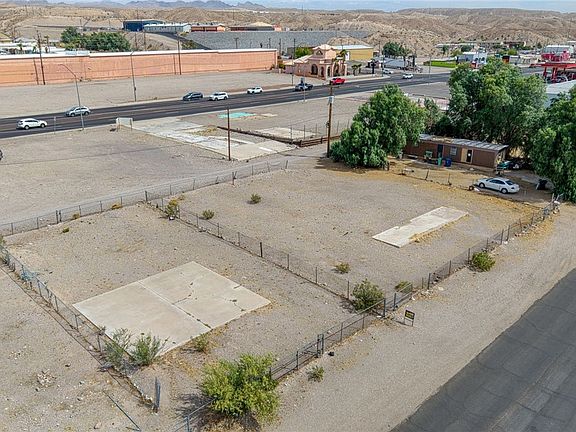 4th image of 330 & 336 Long Avenue