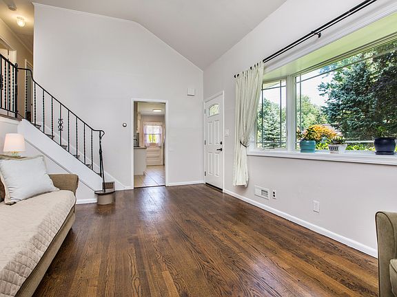 2nd image of 2733 Wendell Ln