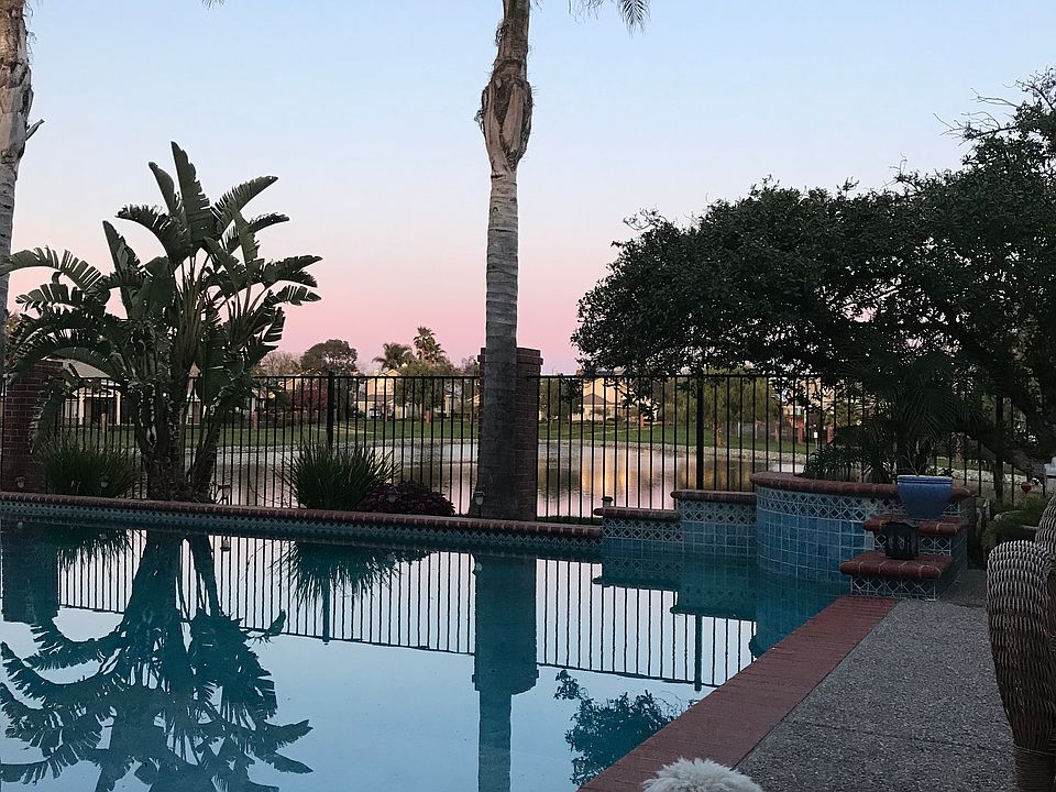 1st image of 2443 Pinehurst Ct