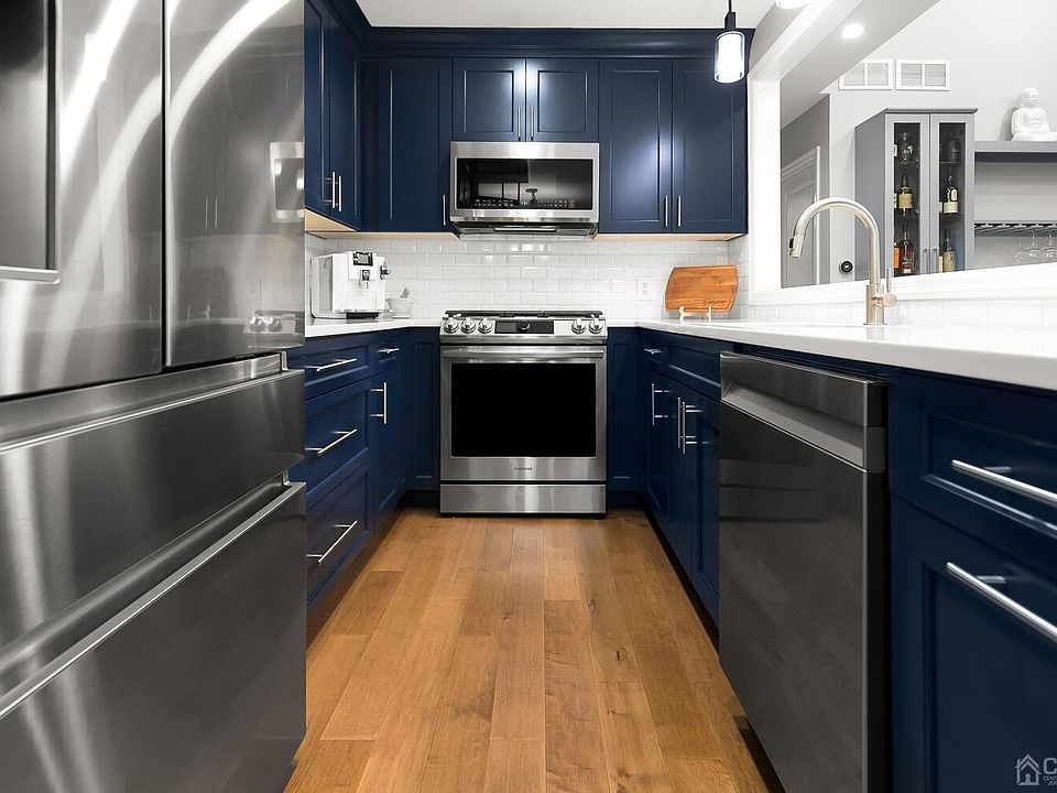 1111 Harbour Club Dr, Parlin, NJ 08859 Zillow