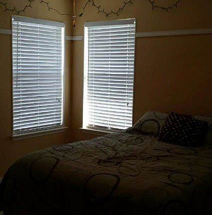 3rd image of 1006 Laurel Glen Blvd