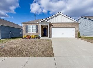 5037 Hunters Village Dr, Lebanon, TN 37087