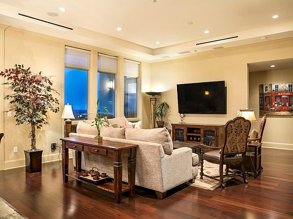 5th image of 7600 Landmark Way #2