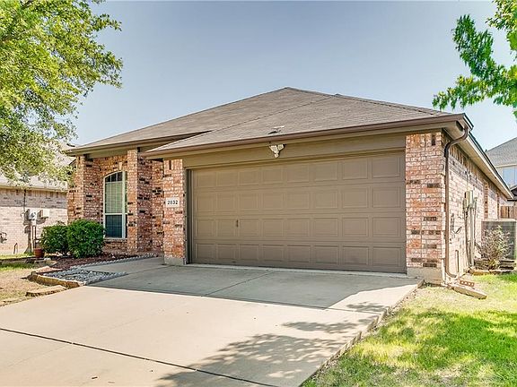 2nd image of 2832 Muskrat Dr