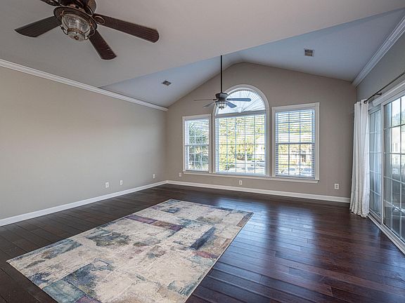 5th image of 1411 Belcourt Ln