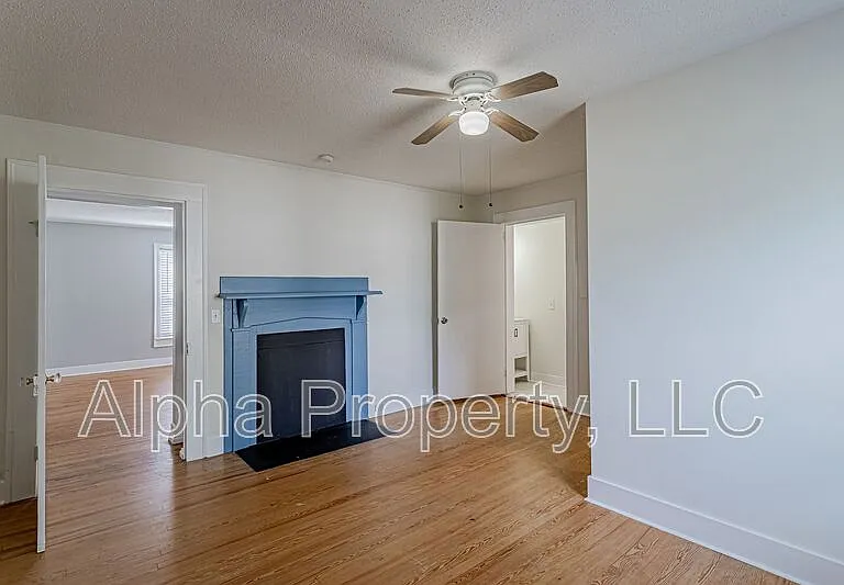 407 Cedar Lane Rd — Photo 5