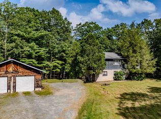 180 Urban Rd, Hawley, PA 18428