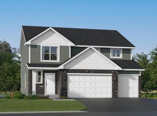 18326 Gladiator Dr, Lakeville, MN 55044