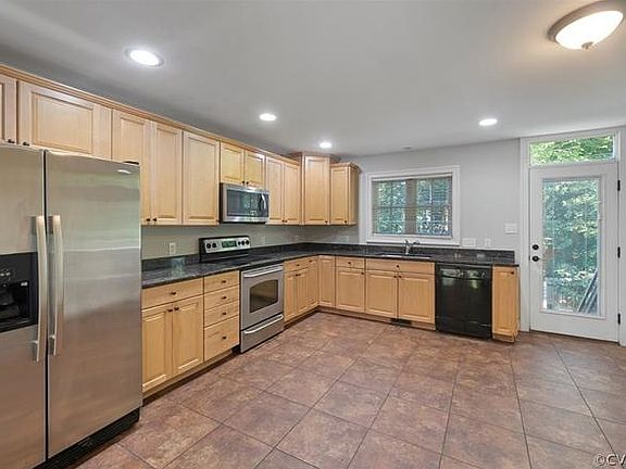 2nd image of 710 Albemarle St