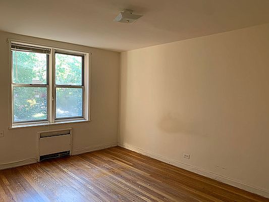 4th image of 7281 113th St APT 3Z
