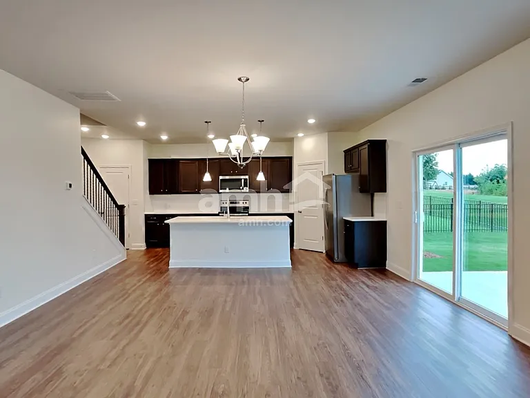 149 Hazel Park Dr — Photo 5