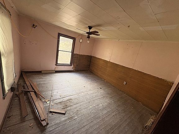 5th image of 192 Blevins Rd