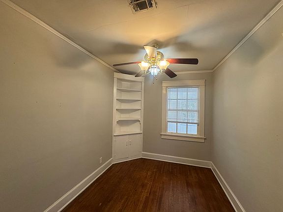 3rd image of 932 E Fairview Ave #D-167