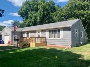 474 4th St SW, Britt, IA 50423