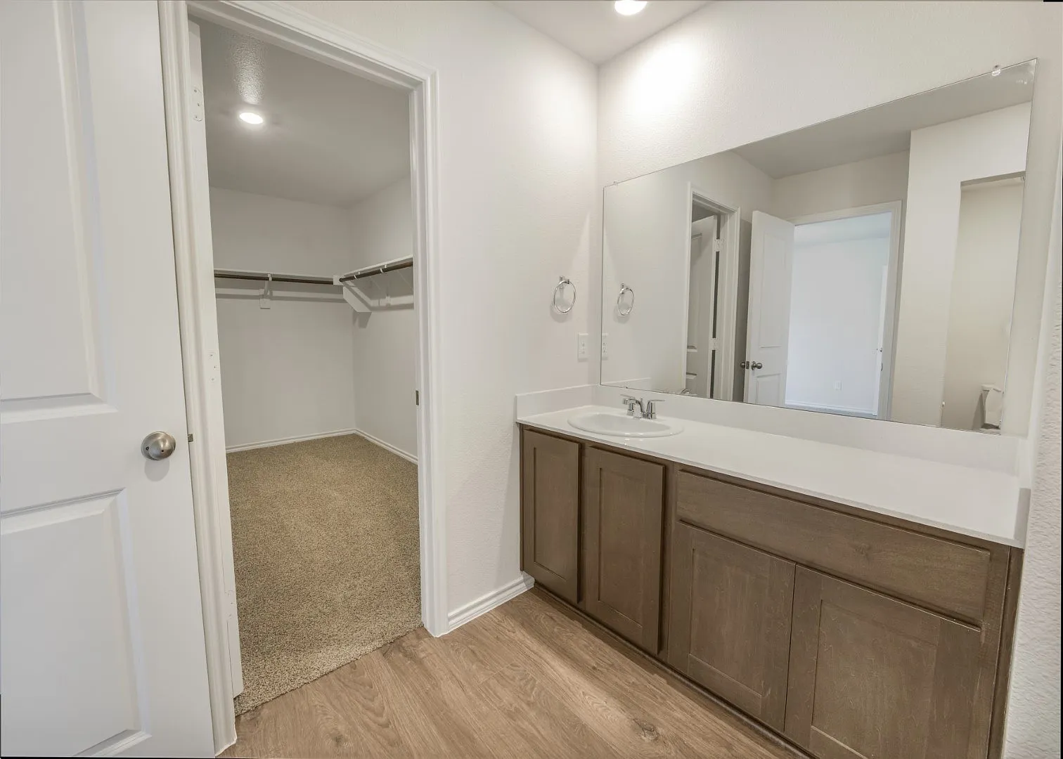 303 Pasque Rd — Photo 1
