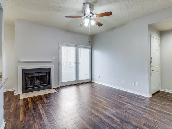 9747 Whitehurst Dr APT 150, Dallas, TX 75243