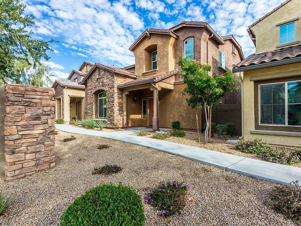 1st image of 3652 E Covey Ln