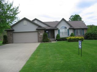 2954 Shirley St, Ashtabula, OH 44004