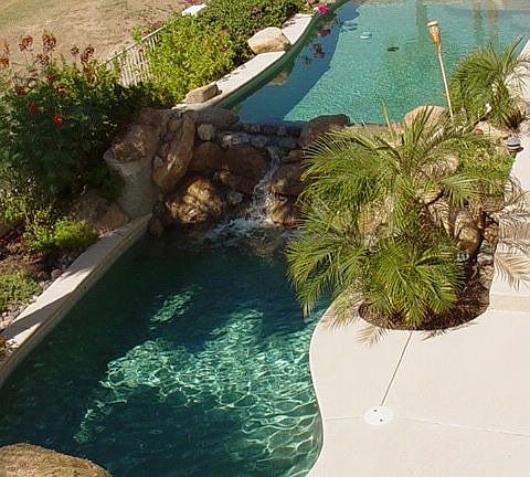 3rd image of 2335 Demaret Dr
