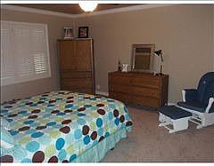 5th image of 423 Williamson Pl