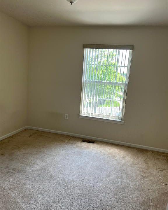 41876 Yeats Dr, photo 20