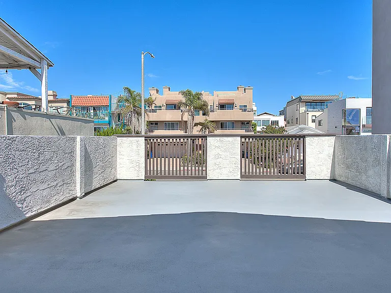 833 Monterey Blvd #833 — Photo 15