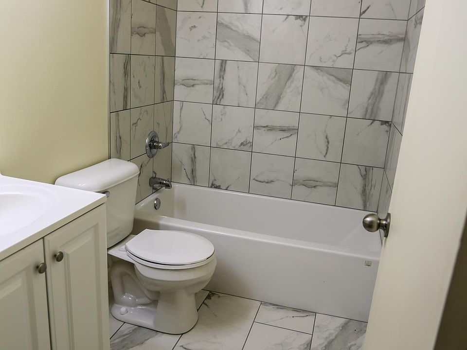 1st image of 2660 E Rick Dr #26