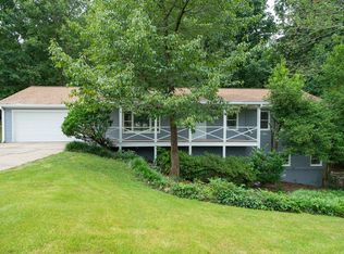 4200 Nowata Dr NE, Roswell, GA 30075