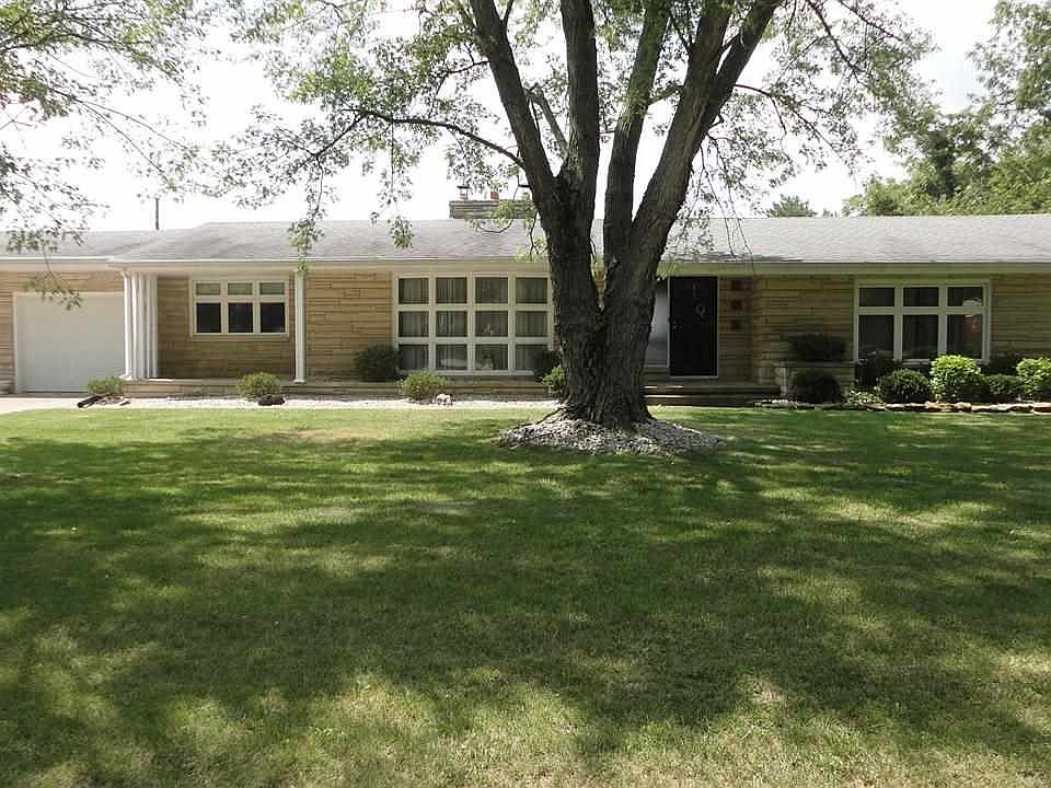 1st image of 2211 Heideman Dr