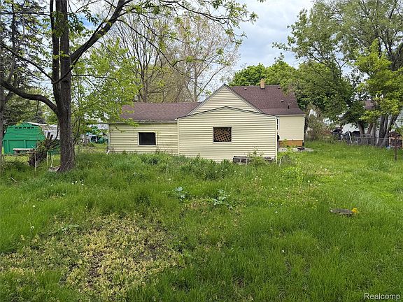 2nd image of 3992 Dallas Ave