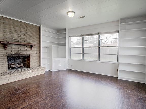 5th image of 1600 Sherrye Dr
