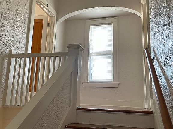 2nd image of 255 E Kings Hwy #5