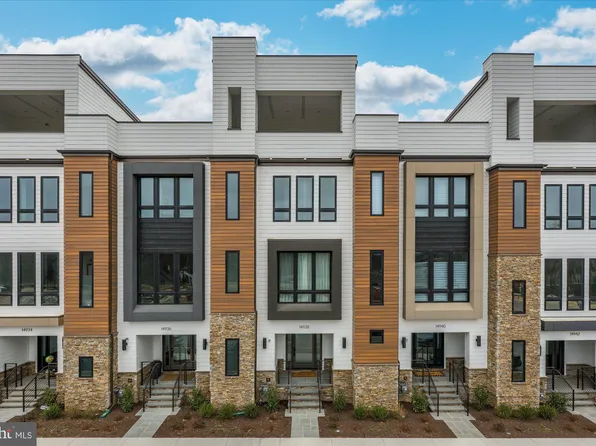 14938 Dispatch St #5, Rockville, MD 20850