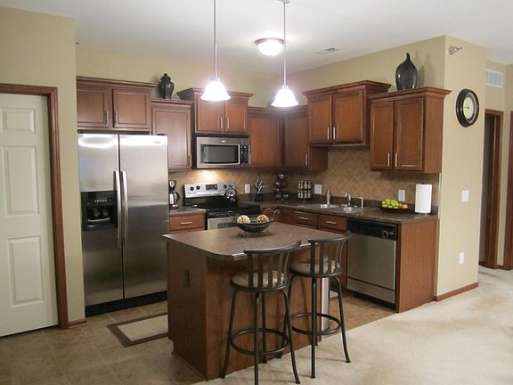 5th image of 6030 Bremen Ct Unit 3