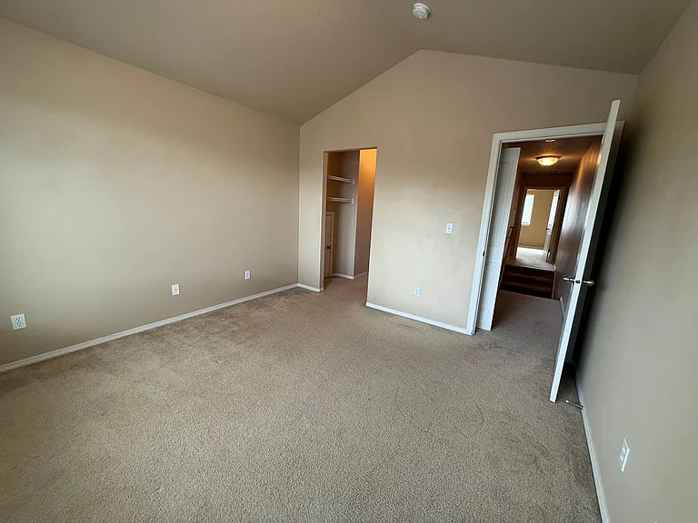 1296 SW Mill Pond Pl #300 — Photo 8