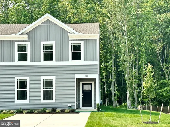 303 Currant Cir, Magnolia, DE 19962