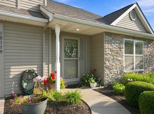10119 Oak Trail Rd, Fort Wayne, IN 46825