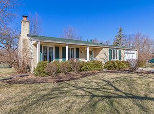 408 Redwood Ln, Schaumburg, IL 60193