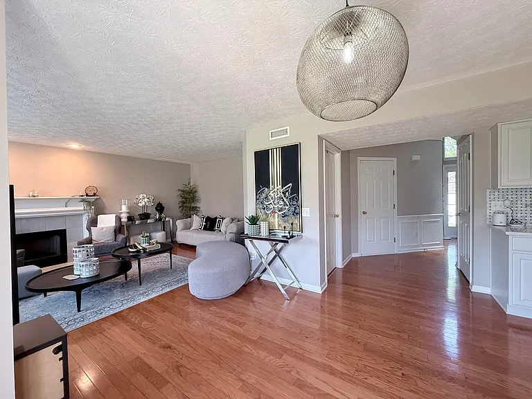 14010 Avalon East Dr — Photo 22