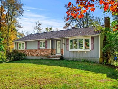 57 Hampstead Road, Danville, NH, 03819