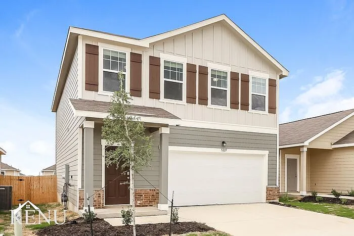 3 bed, 2.5 bath, 1826 sqft, $1,750 — Photo 2