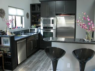 629 Crestmoore Pl, Venice, CA 90291