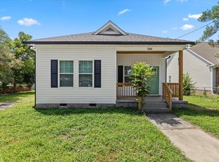 306 Martin Luther King Jr Dr, Smithfield, NC 27577