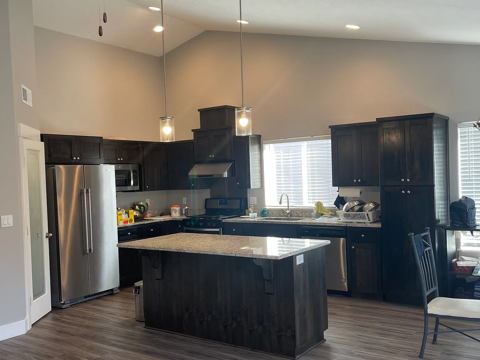 4 bed, 1805 sqft, $2,950 — Photo 4