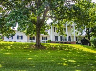 6935 S Blackburn Rd, Athens, OH 45701