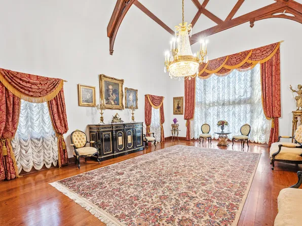 3821 Avenue S image 7 of 42