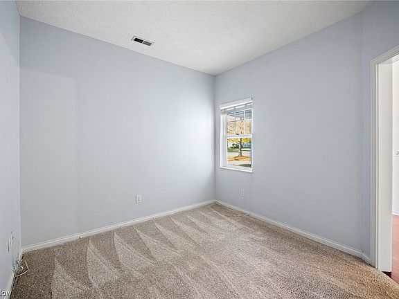 5th image of 29334 Dewberry Ln #35