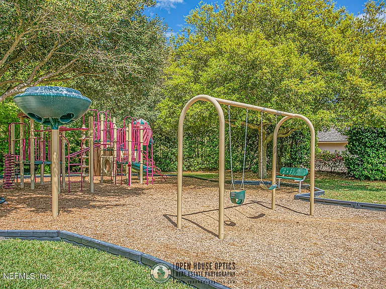 1634 Majestic View Ln — Photo 59