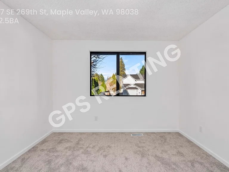 22037 SE 269th St — Photo 14